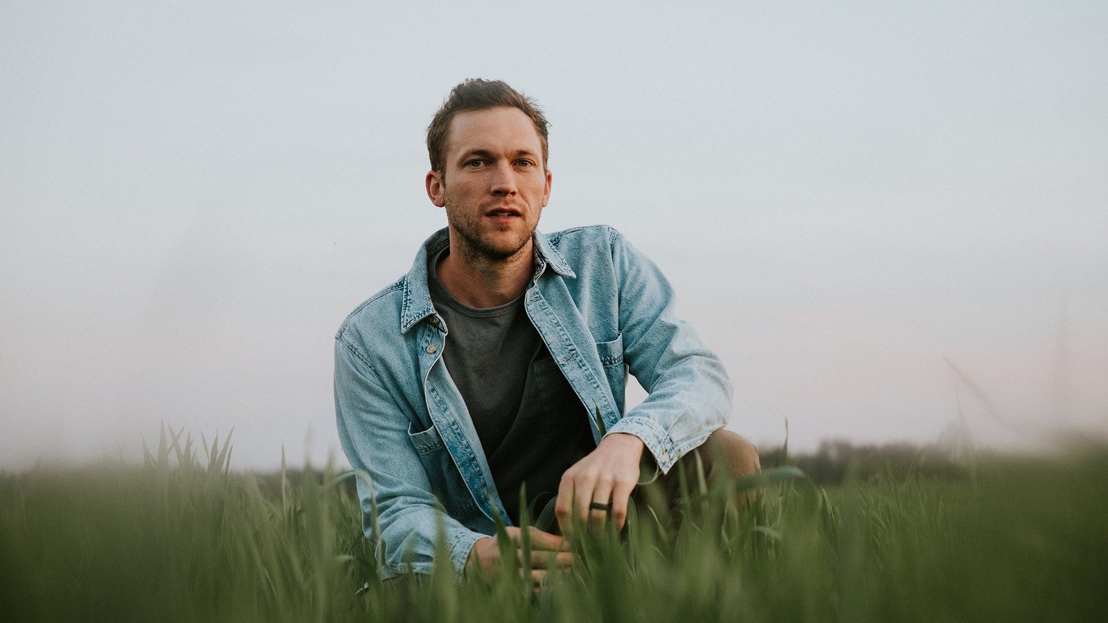 Interview—Phillip Phillips: embracing family life, artistic vulnerability and independence